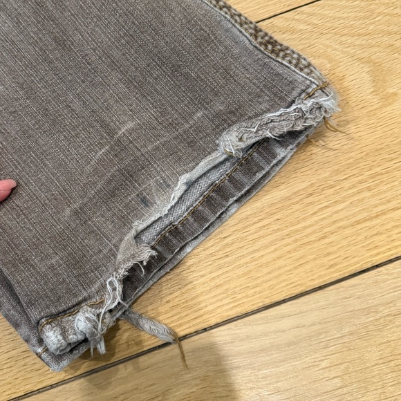 STITCH’S - Picture 4 of 5